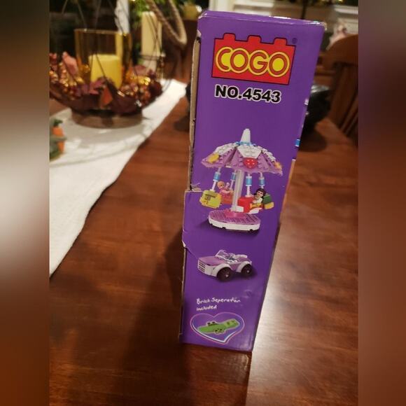 COGO Girls Merry-go- round building blocks 266 pieced Lego compatible - Picture 4 of 4